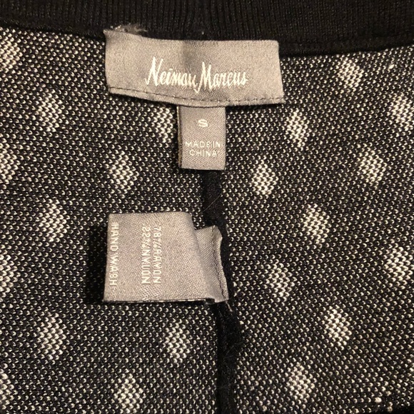 Neiman Marcus Diamond Patterned Skirt - Picture 2 of 2